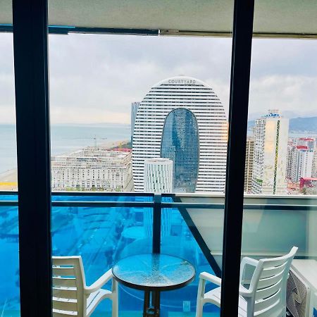 Royal Sea Breeze Apartments Батуми Екстериор снимка