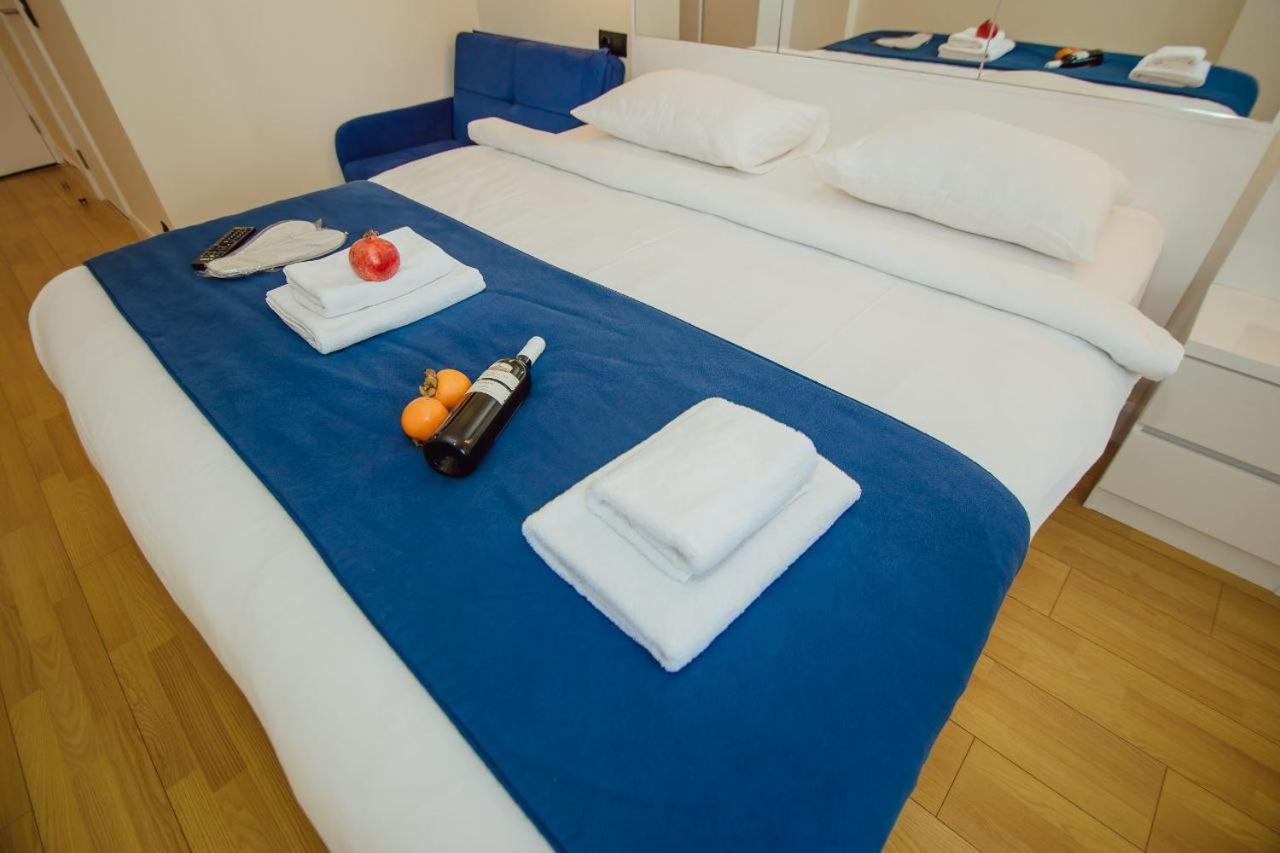 Royal Sea Breeze Apartments Батуми Екстериор снимка
