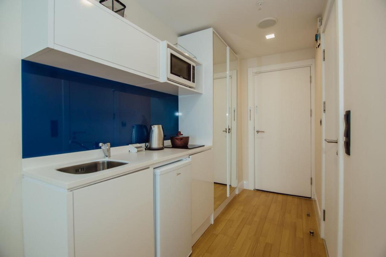Royal Sea Breeze Apartments Батуми Екстериор снимка