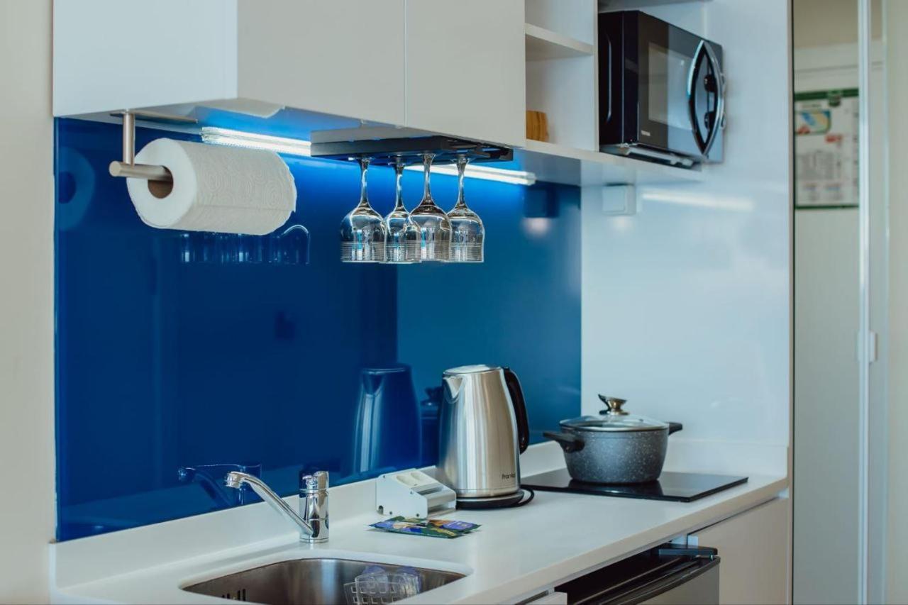 Royal Sea Breeze Apartments Батуми Екстериор снимка