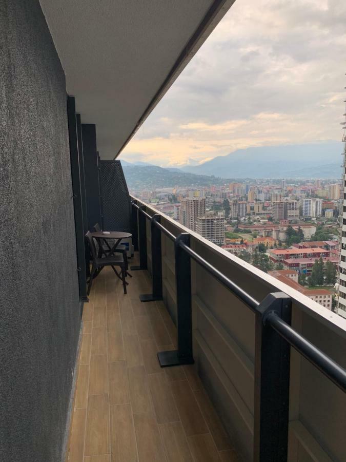 Royal Sea Breeze Apartments Батуми Екстериор снимка